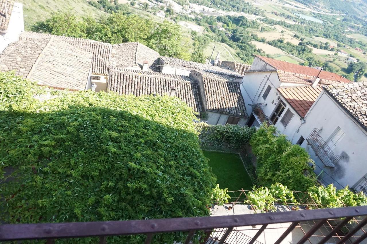 Bed and Breakfast Palazzo De Fabritiis Rosciano  Экстерьер фото